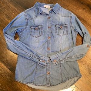 Juniors button down long sleeve women’s shirt small